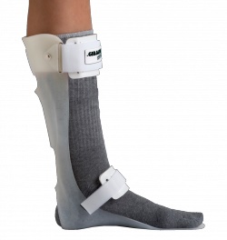 GIBAUD ORTHO AFO - TUTORE PER PIEDE CIONDOLANTE SINISTRO 02 - Farmacia-flash.it