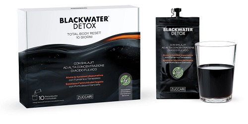 BLACK WATER DETOX 10 BUSTE DA 20 ML - Farmacia-flash.it