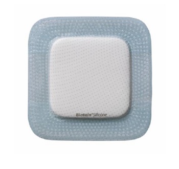 MEDICAZIONE BIATAIN IN SCHIUMA DI POLIURETANO CON BORDO ADESIVO IN SILICONE MULTISITE 14X19,5 CM 5 PEZZI - Farmacia-flash.it