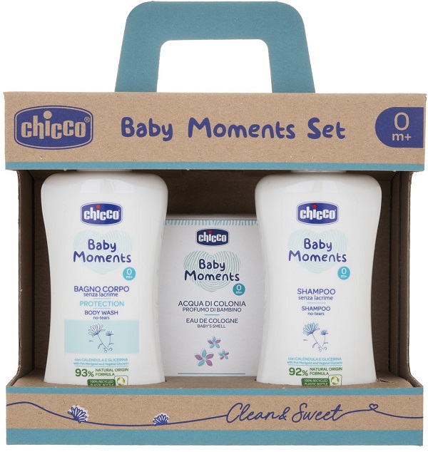CHICCO BABY MOMENTS SET BAGNOSCHIUMA PELLI DELICATE 200 ML + SHAMPOO PELLI DELICATE 200 ML + ACQUA DI COLONIA BABY SMELL PELLI DELICATE 100 ML - Farmacia-flash.it